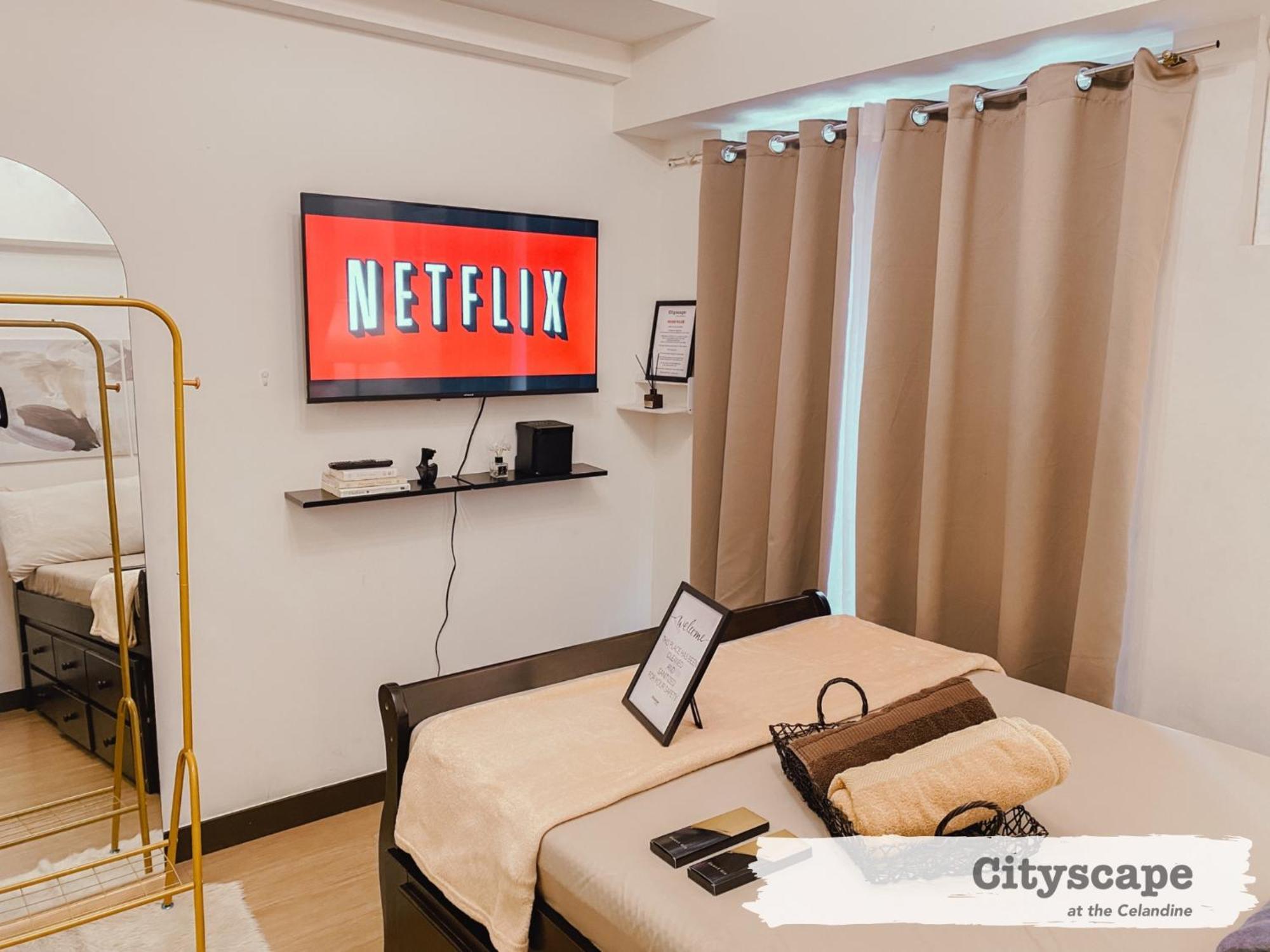 Cityscape At The Celandine Homestay Manila